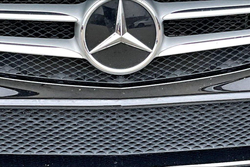 Used 2021 Mercedes-Benz C 300 4MATIC Sedan image 10