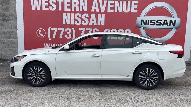 Used 2023 Nissan Altima 2.5 SV image 6