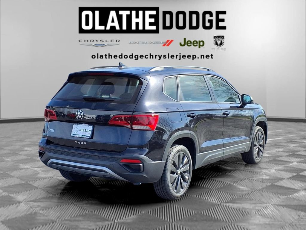 Used 2024 Volkswagen Taos S image 29