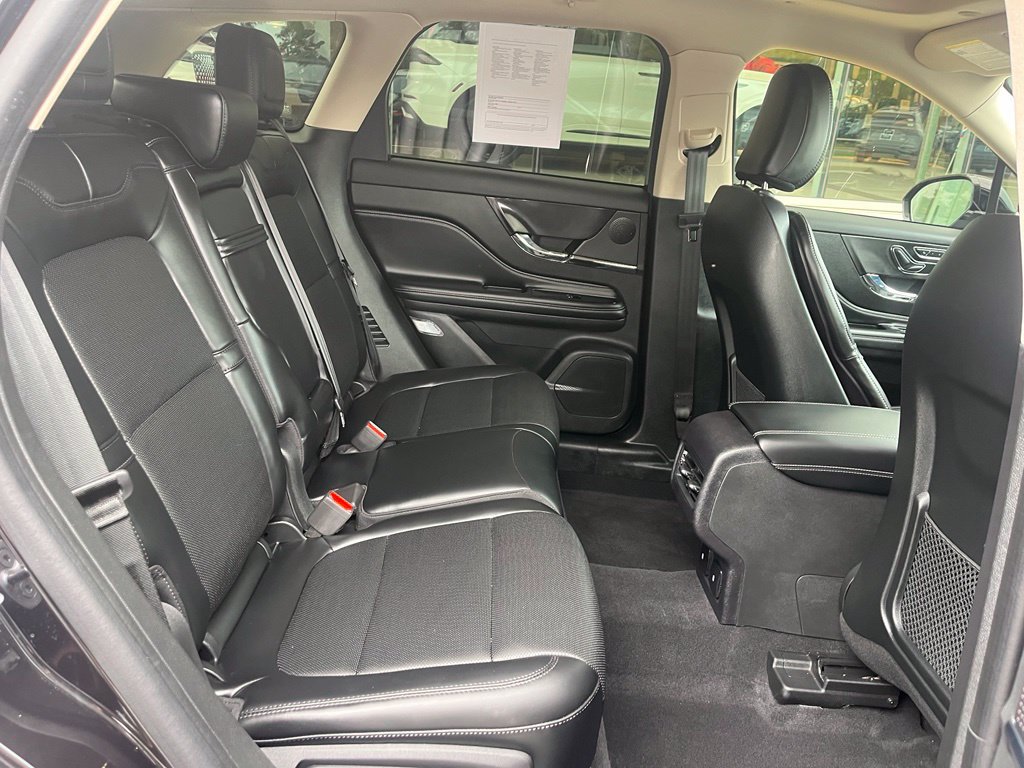 Certified 2023 Lincoln Corsair AWD w/ Equipment Group 101A image 19