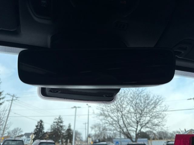 Used 2019 Jeep Wrangler Unlimited Sahara image 37