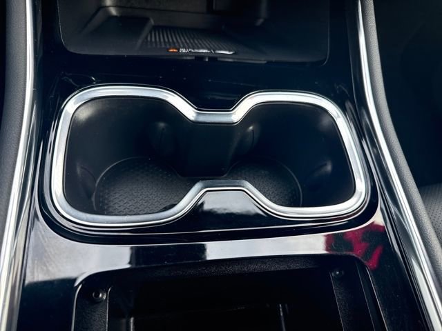 Used 2024 Chevrolet Traverse LT w/ Enhanced Driving Package image 31