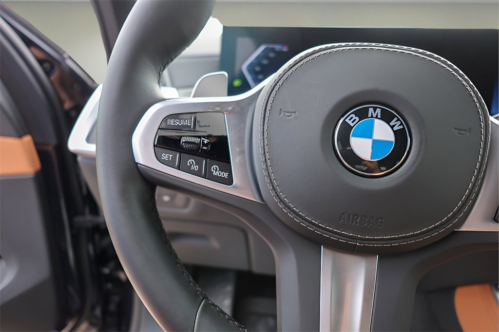 Used 2026 BMW X5 xDrive40i w/ M Sport Package image 12