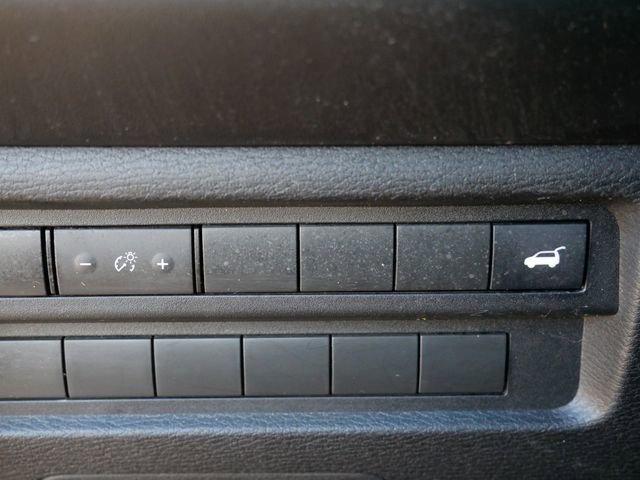 Used 2022 Mitsubishi Outlander SE image 16