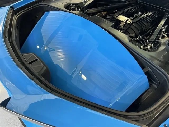 Used 2025 Chevrolet Corvette Z06 RWD image 15