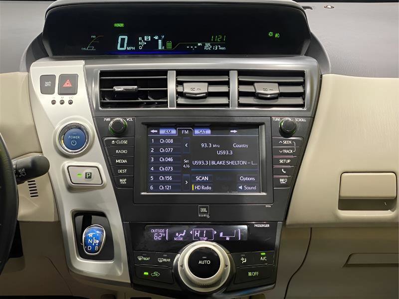 Used 2014 Toyota Prius V Five image 14