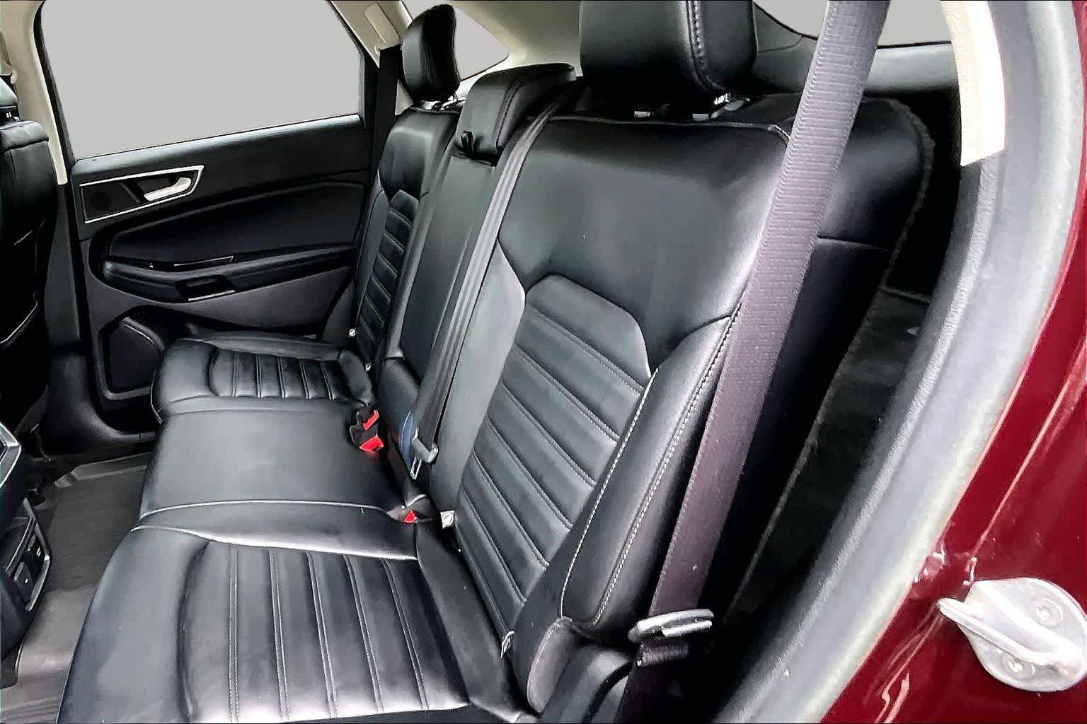 Used 2020 Ford Edge SEL w/ Convenience Package AWD/4WD image 21