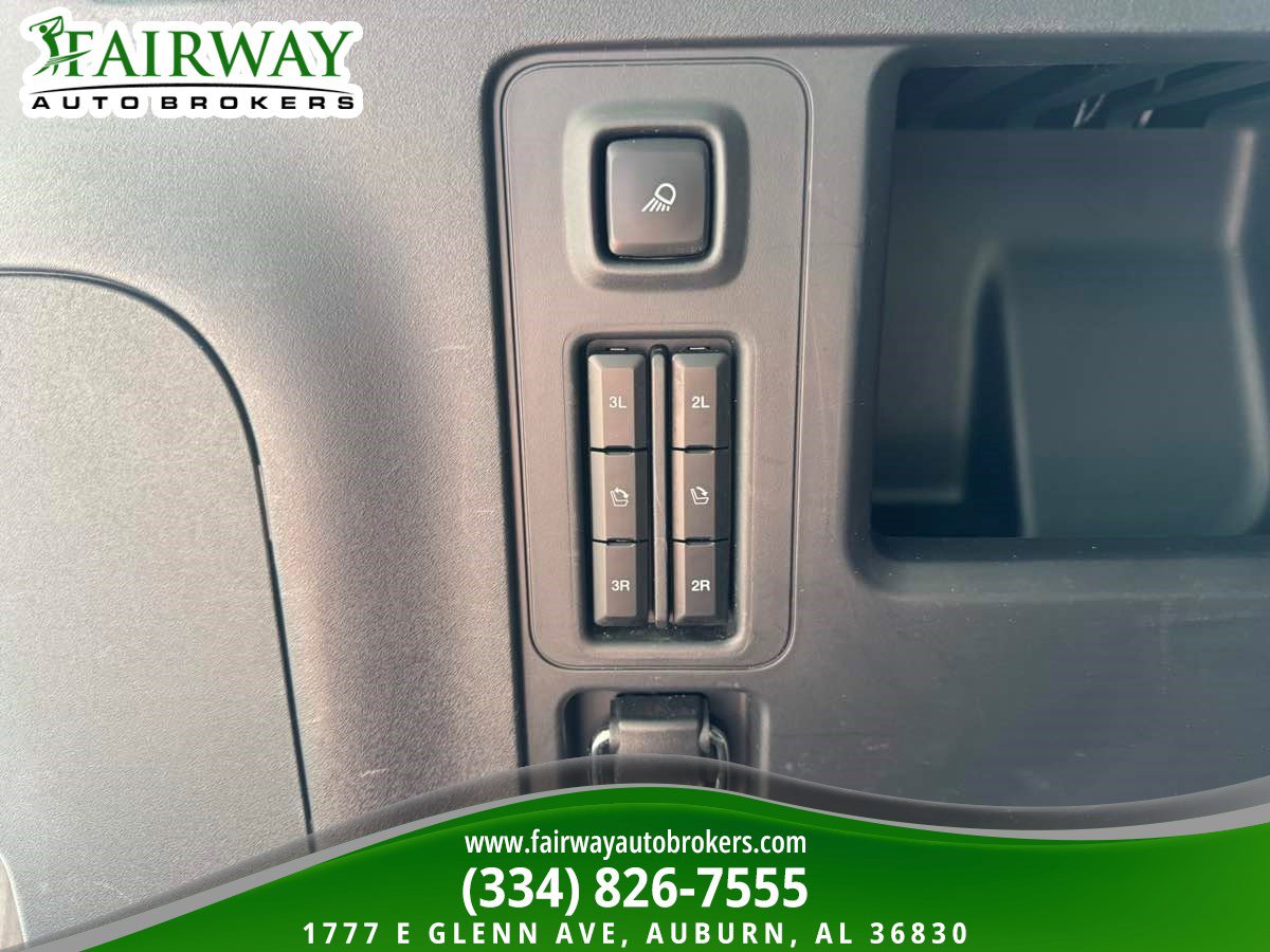 Used 2025 Ford Expedition Max King Ranch AWD/4WD image 31