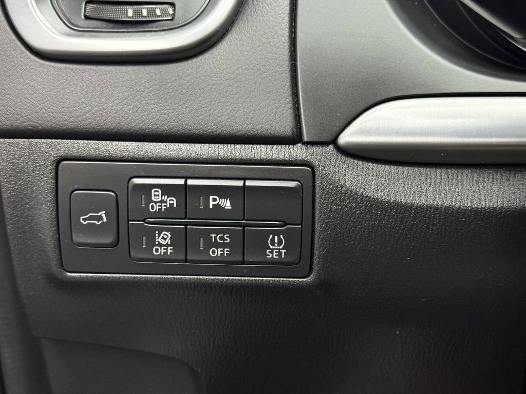 Used 2017 MAZDA CX-9 Grand Touring image 31