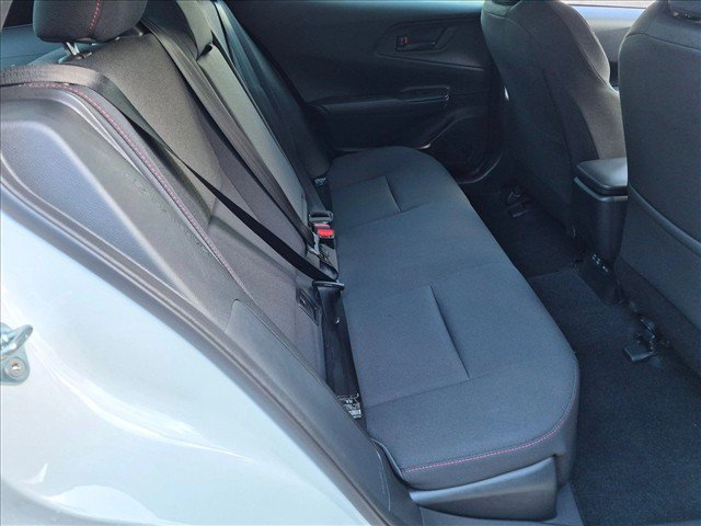 Certified 2026 Toyota Prius Plug-In Hybrid FWD image 18