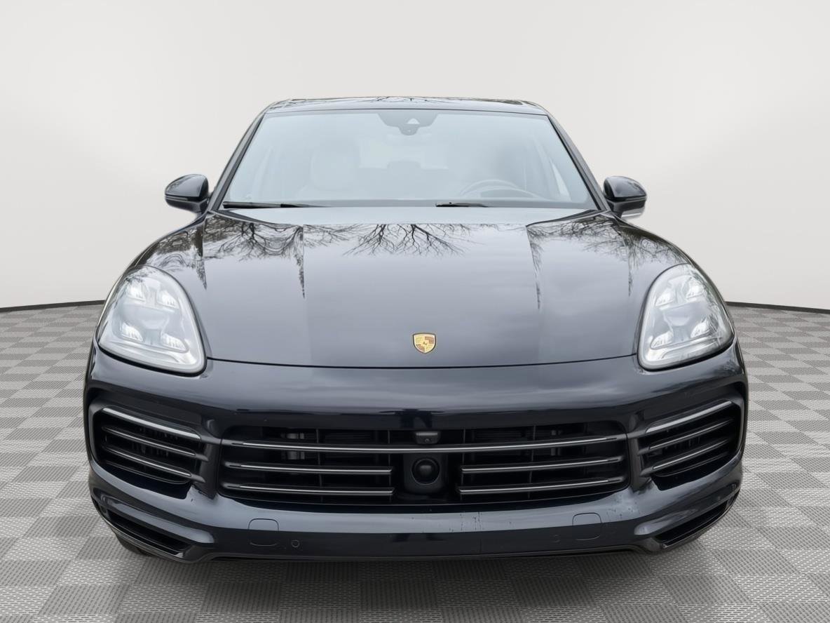 Used 2023 Porsche Cayenne S Platinum AWD/4WD image 2