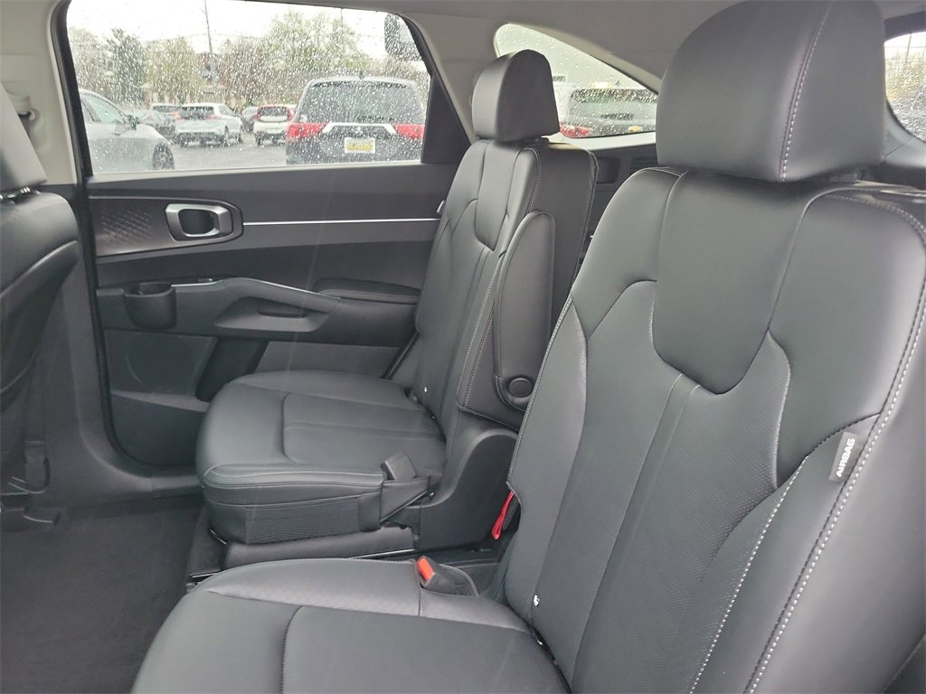 New 2025 Kia Sorento EX w/ Panoramic Sunroof Package image 26