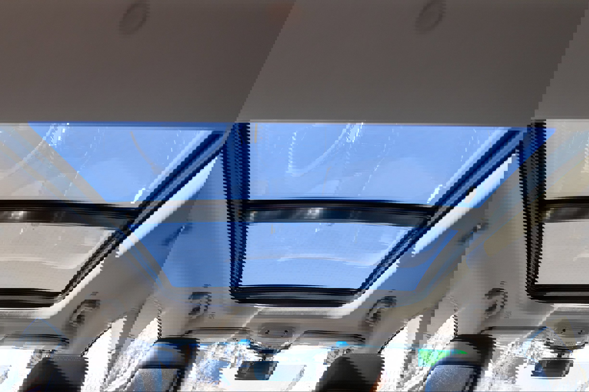 Used 2020 Lincoln Nautilus Reserve w/ Equipment Group 202A image 28