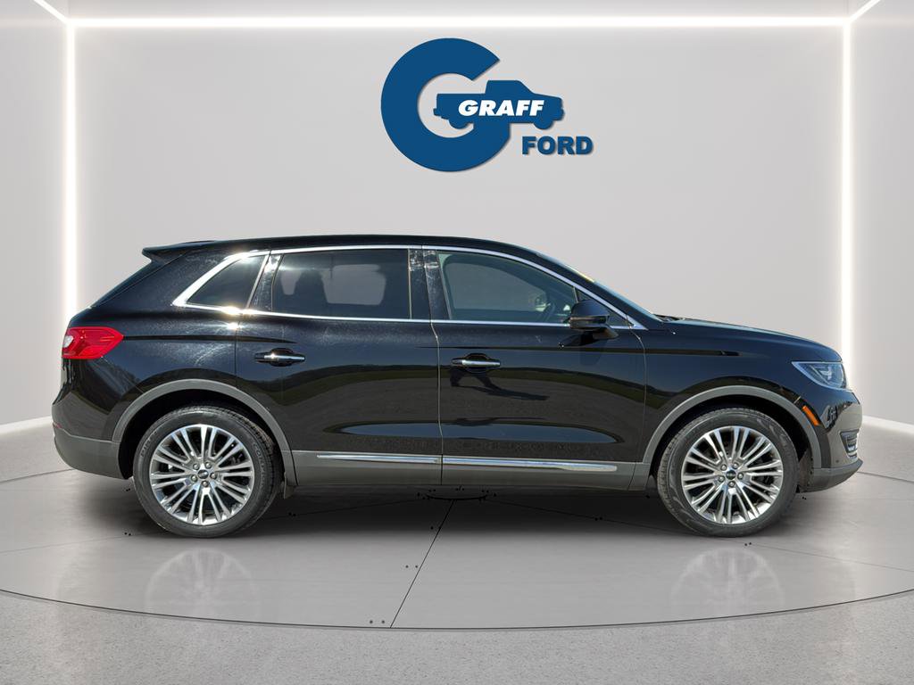 Used 2017 Lincoln MKX Reserve AWD/4WD image 6
