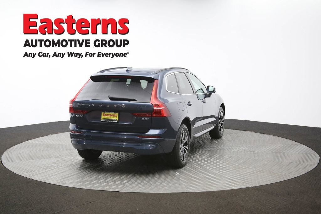 Used 2023 Volvo XC60 B5 Core image 39