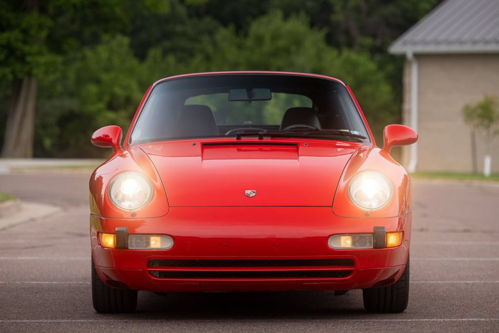 Used 1995 Porsche 911 Carrera RWD image 13