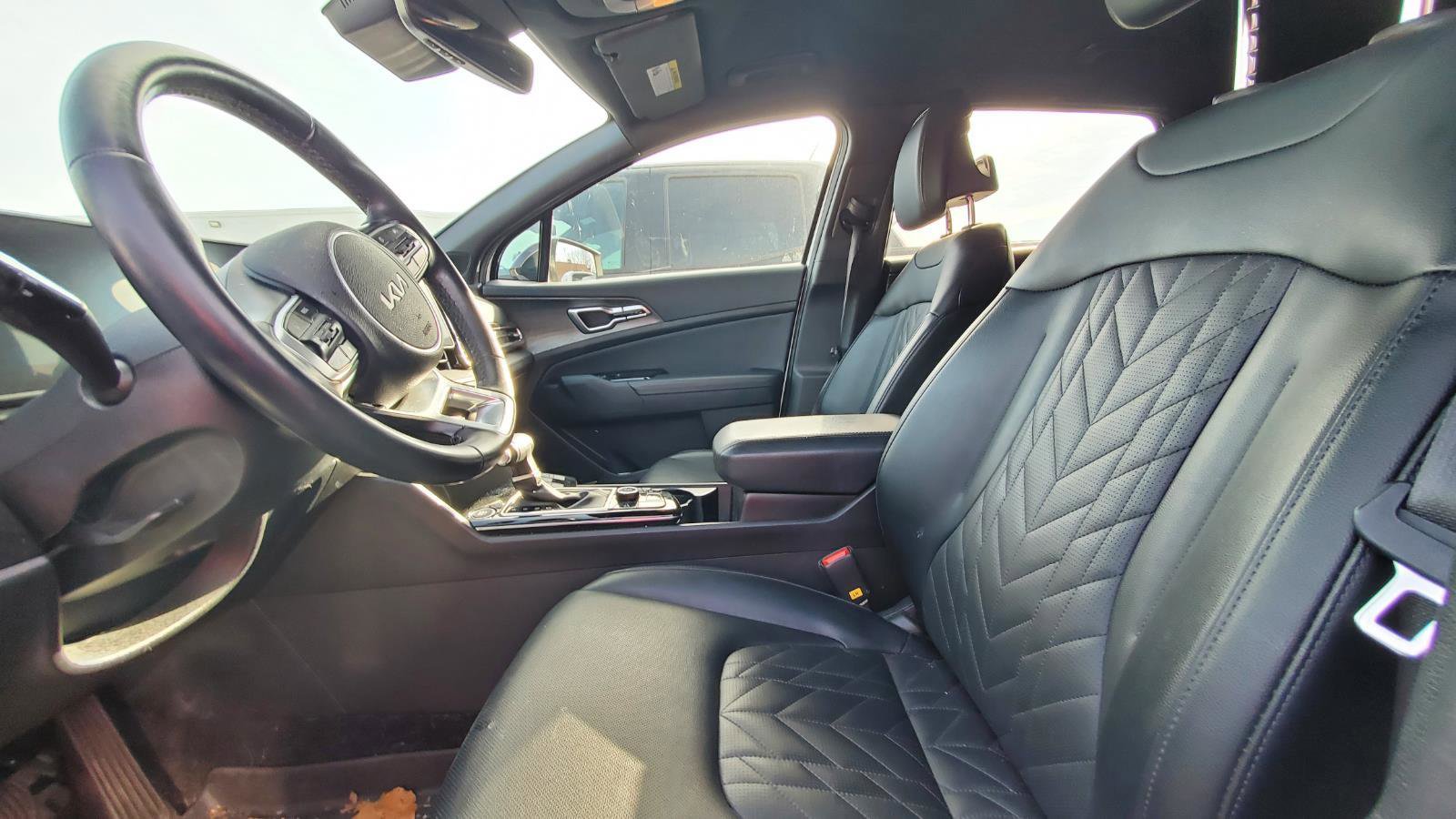 Used 2024 Kia Sportage X-Line image 3