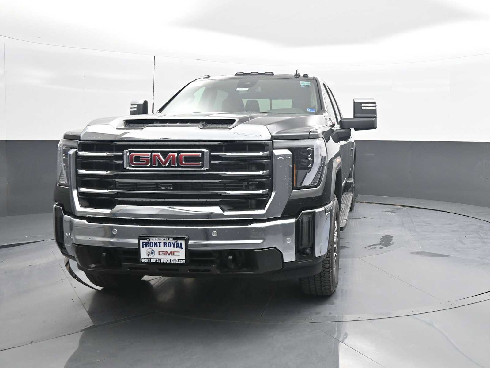 New 2026 GMC Sierra 2500 SLT w/ SLT Premium Package AWD/4WD image 3
