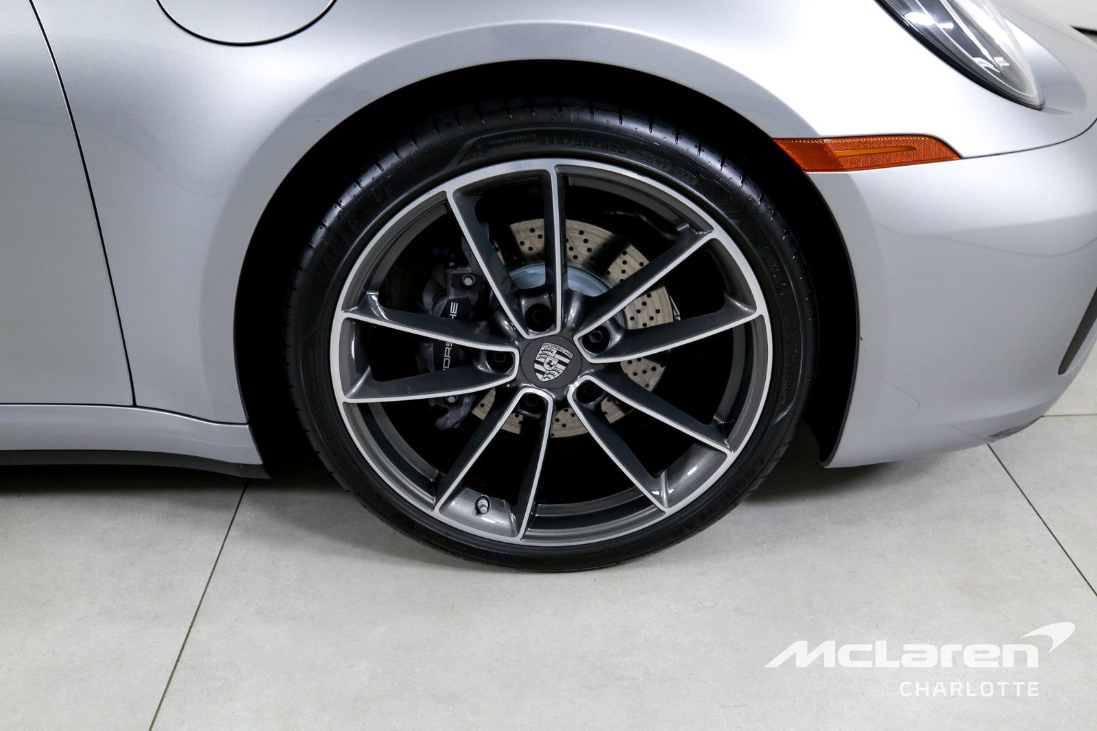 Used 2023 Porsche 911 Carrera w/ Premium Package RWD image 30