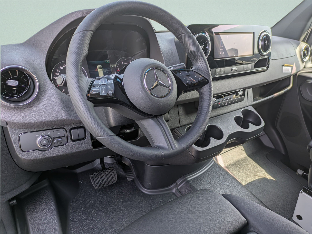 New 2025 Mercedes-Benz Sprinter 2500 image 4
