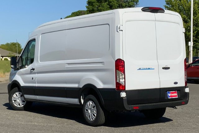 New 2023 Ford E-Transit Medium Roof w/ Interior Upgrade Package RWD image 3