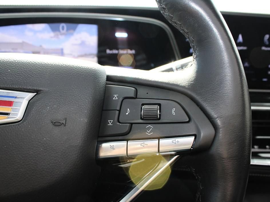 Used 2024 Cadillac Escalade Sport w/ LPO, ONYX Package image 31