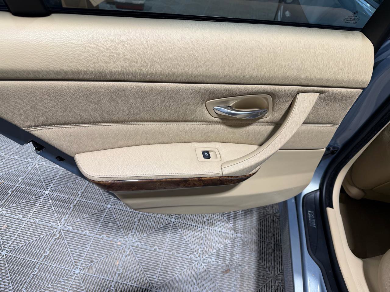 Used 2007 BMW 328i Sedan image 22