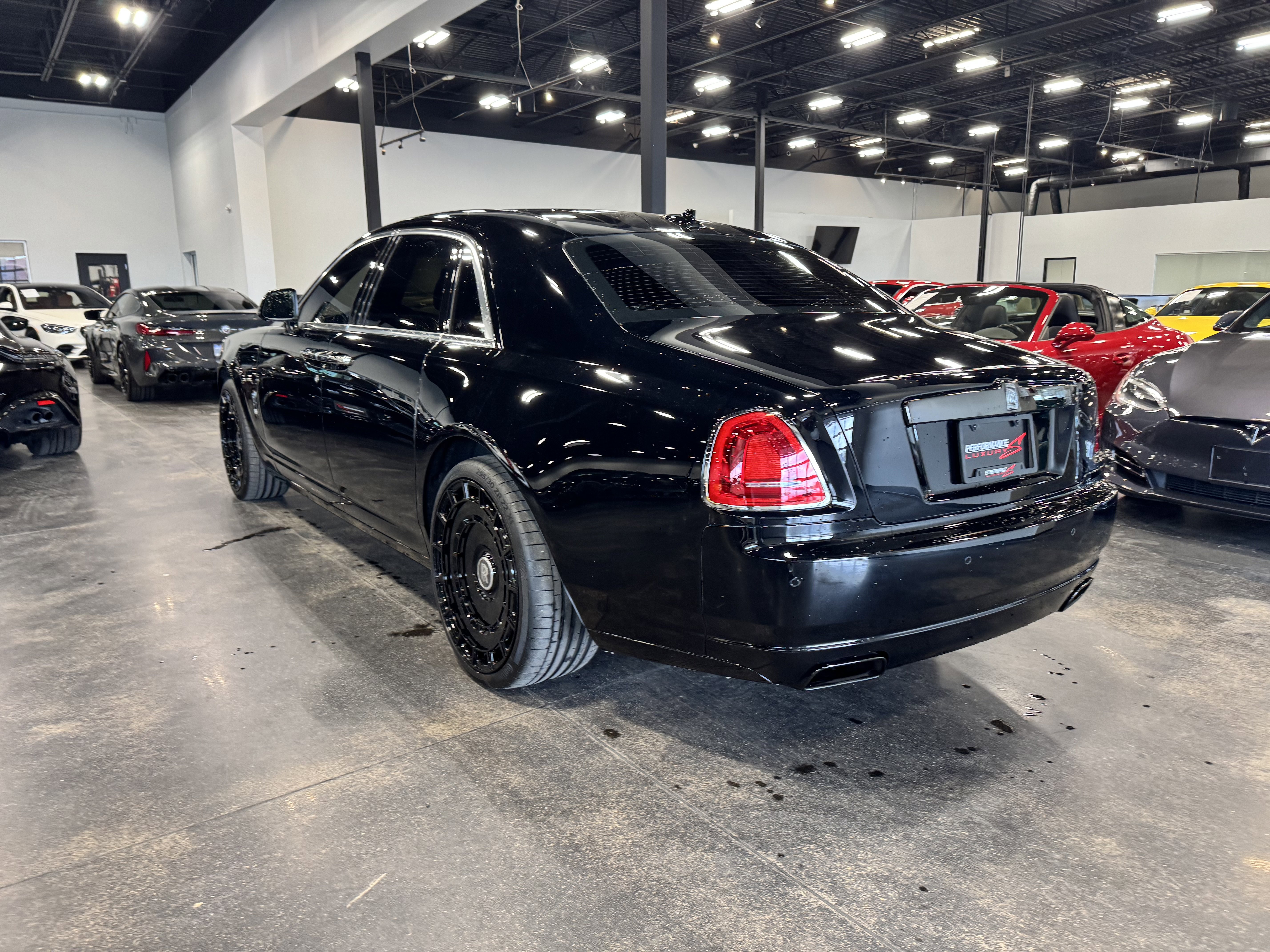 Used 2017 Rolls-Royce Ghost Black Badge image 25