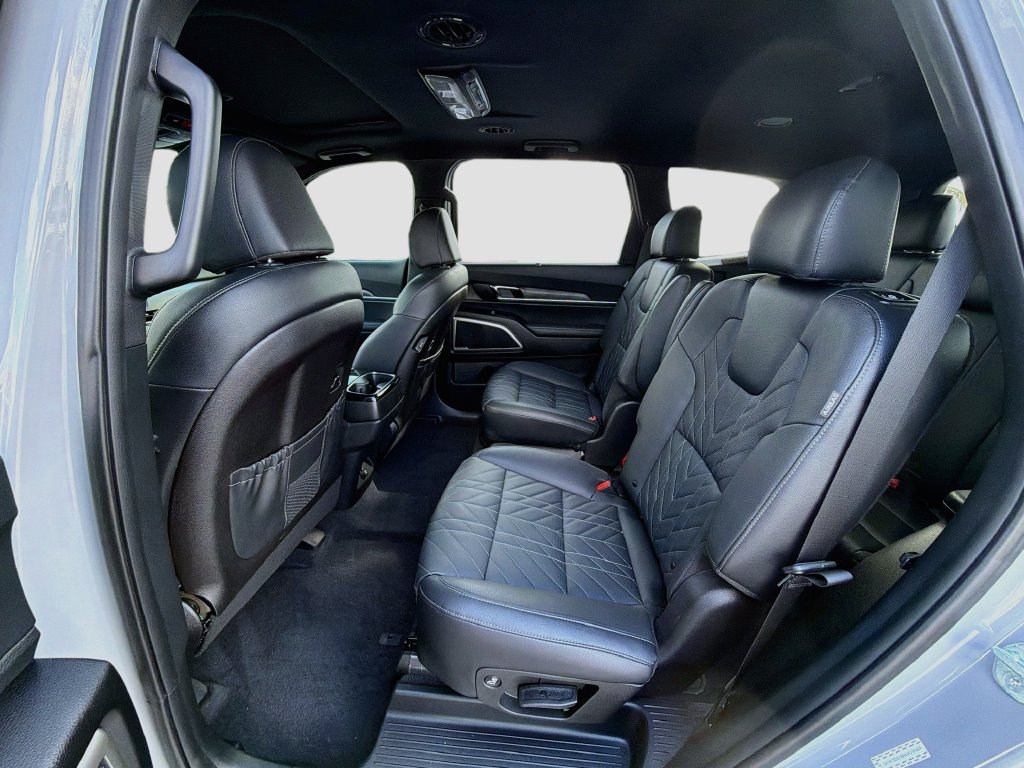 Used 2024 Kia Telluride EX X-Line AWD/4WD image 25