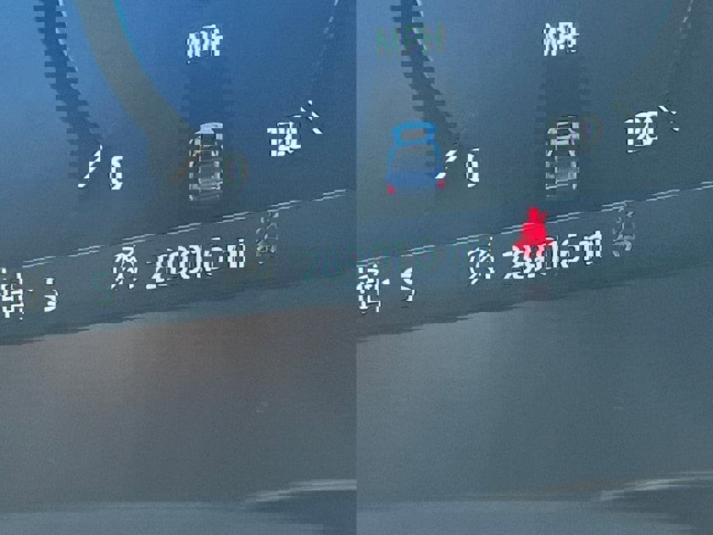 Used 2025 Ford F150 XLT w/ Equipment Group 301A Standard image 15