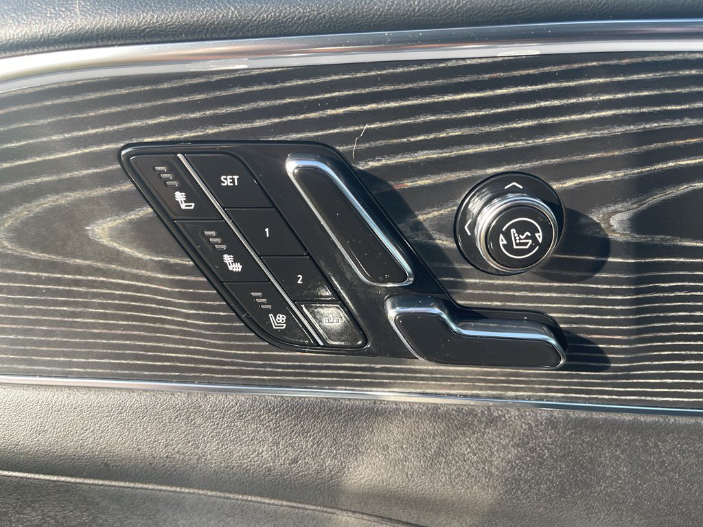 Used 2024 Cadillac Lyriq Luxury w/ LPO, Floor Liner Package image 19