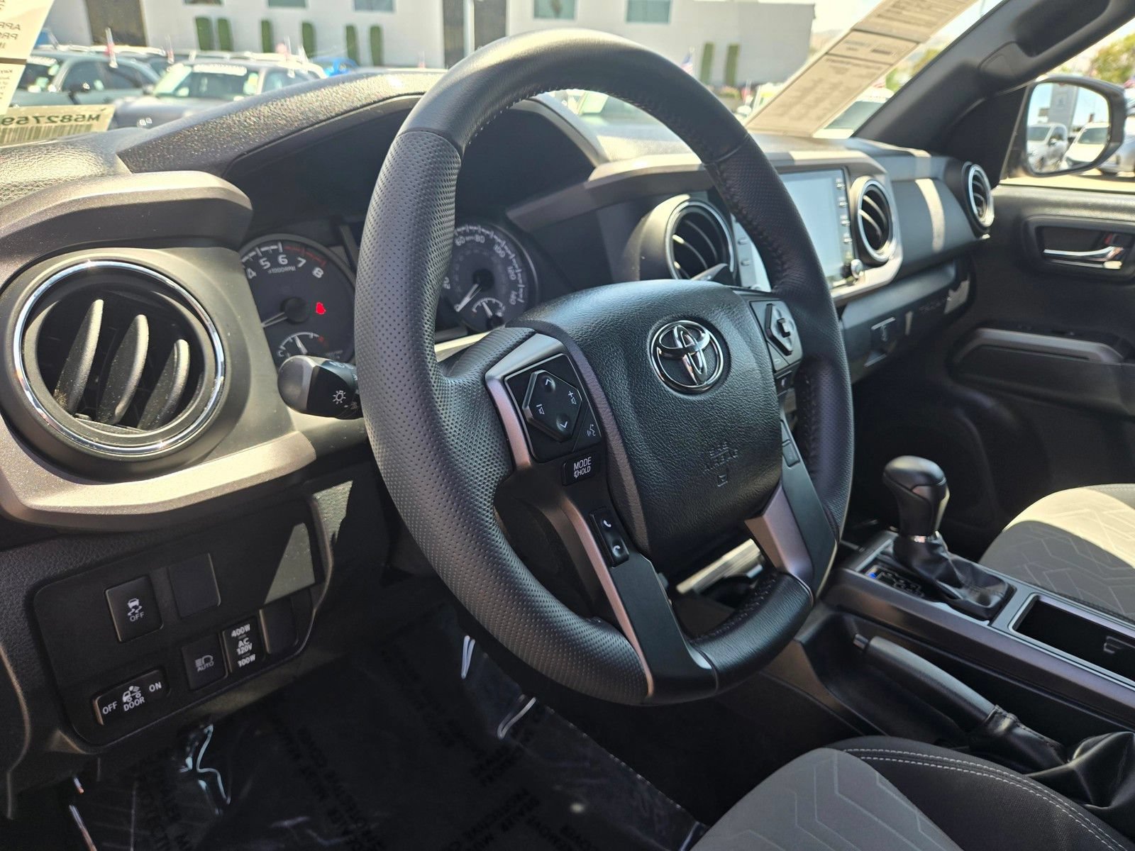 Used 2023 Toyota Tacoma TRD Off-Road AWD/4WD image 13