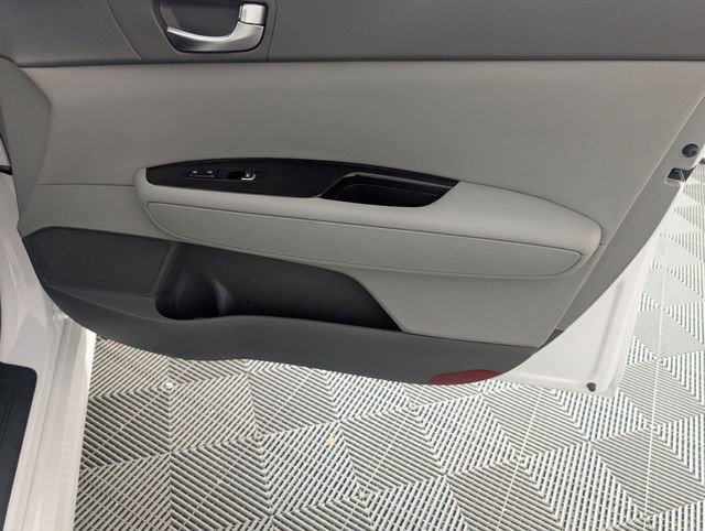 Used 2016 Kia Optima EX w/ Option Group 040 image 34