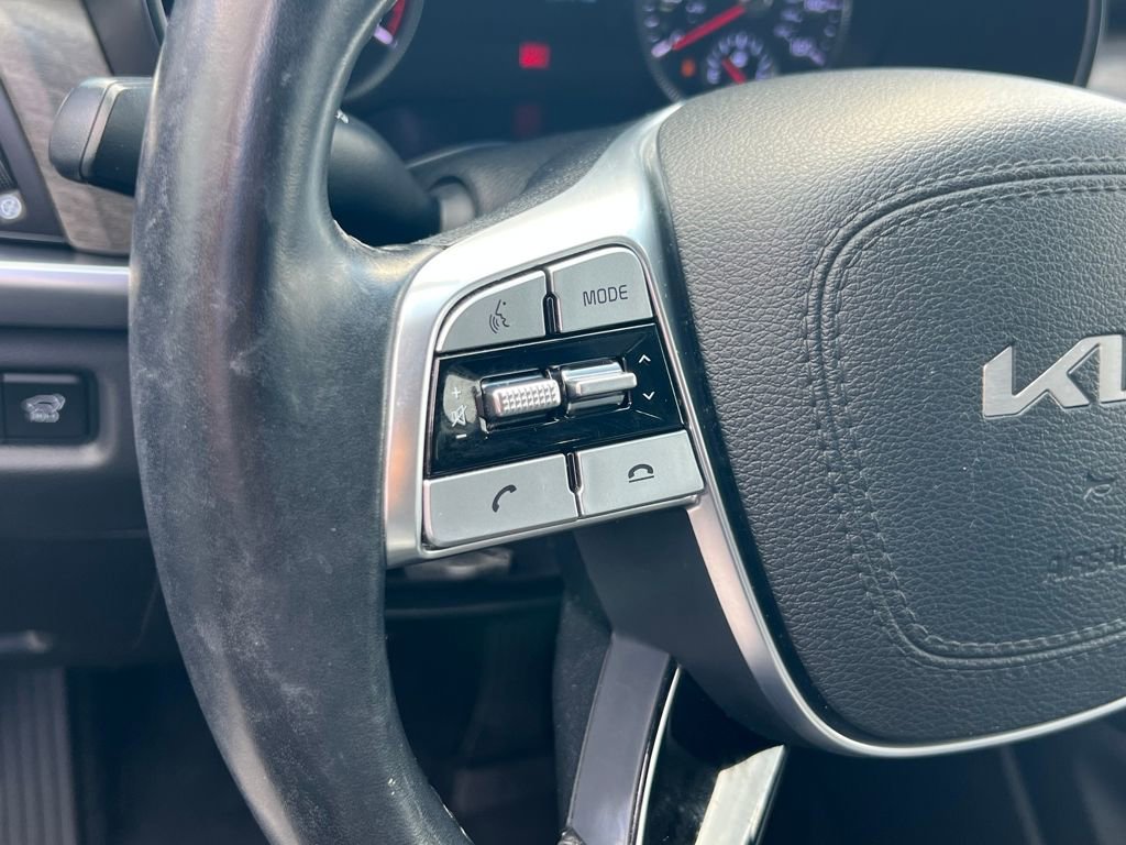 Used 2022 Kia Telluride EX w/ EX Premium Package image 24