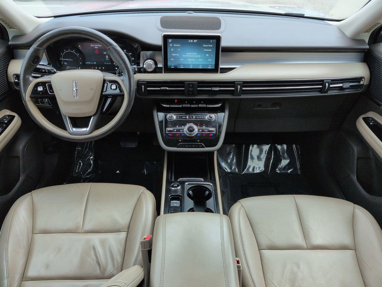 Used 2020 Lincoln Corsair AWD image 13
