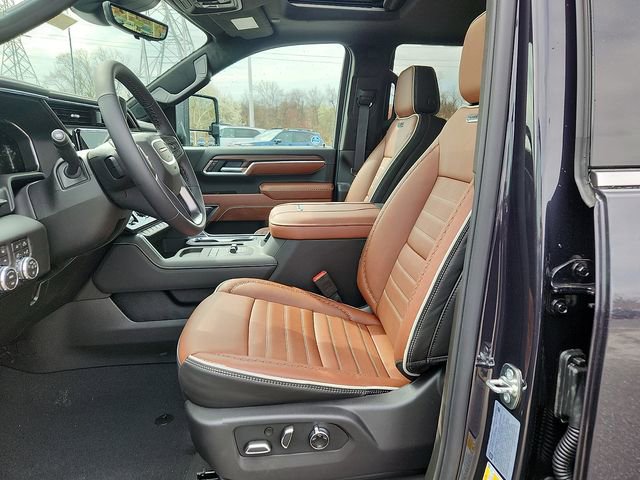 New 2026 GMC Sierra 3500 Denali Ultimate image 9