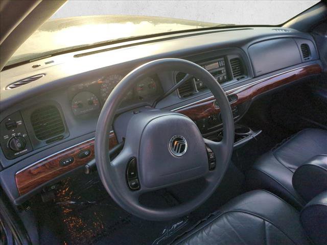 Used 2002 Mercury Grand Marquis GS RWD image 10