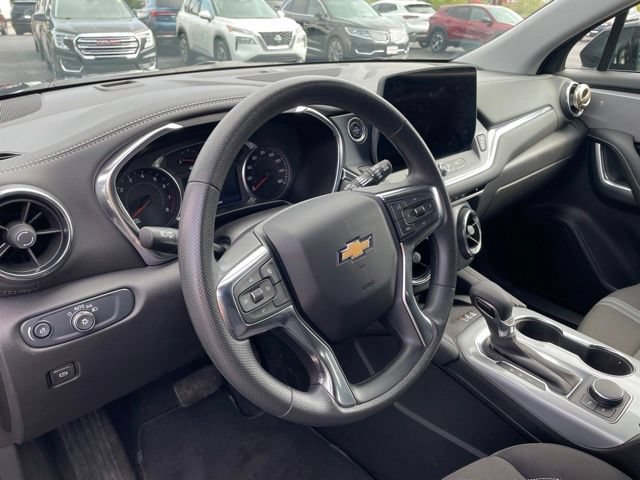 Used 2024 Chevrolet Blazer LT w/ Redline Edition FWD image 12