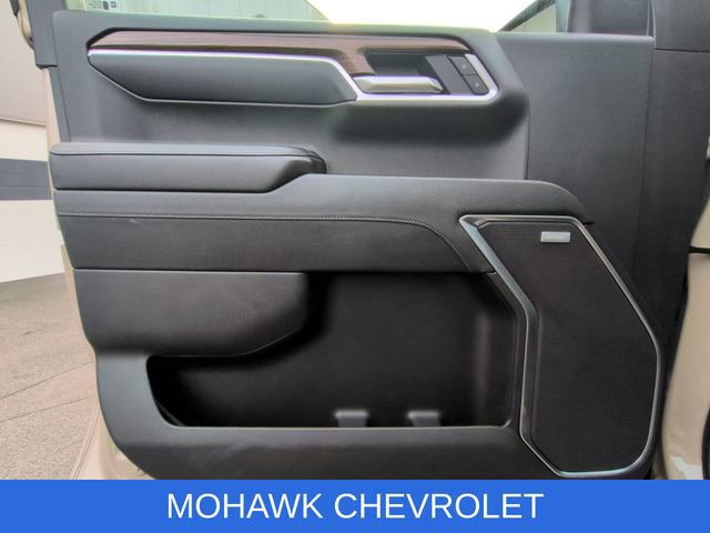 Used 2022 Chevrolet Silverado 1500 LT Trail Boss w/ Convenience Package II image 24