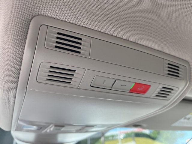 New 2025 Volkswagen Taos S image 22