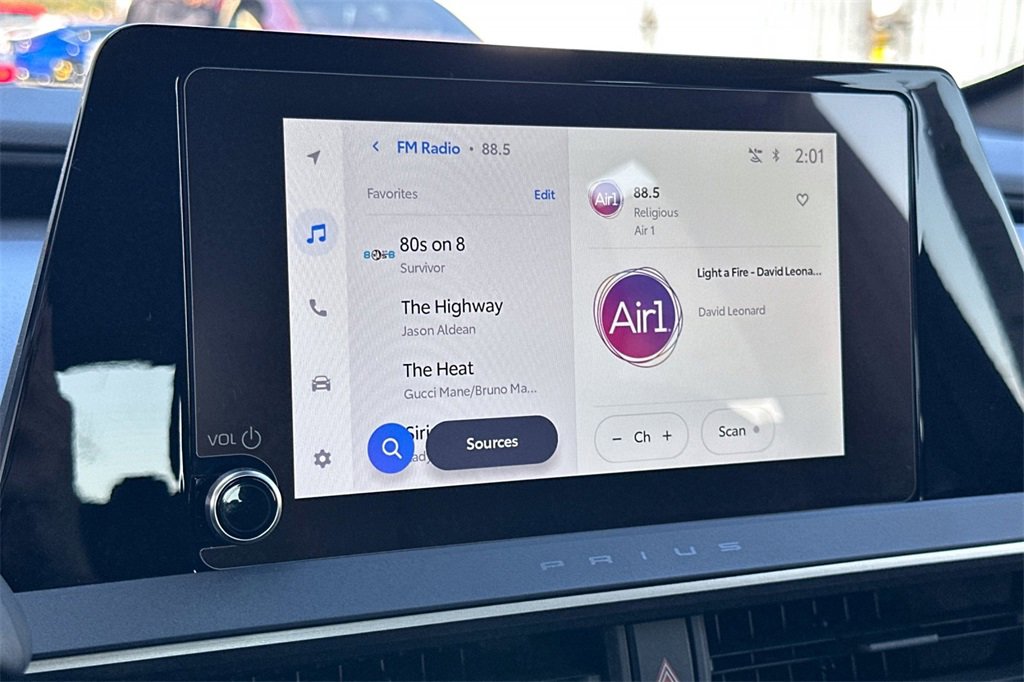 New 2026 Toyota Prius Plug-In Hybrid image 18