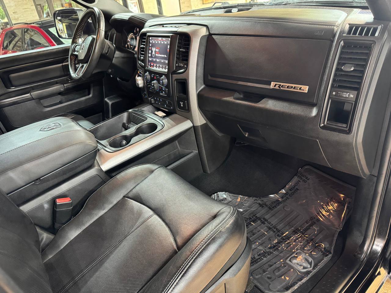 Used 2018 RAM 1500 Rebel w/ Luxury Group AWD/4WD image 9