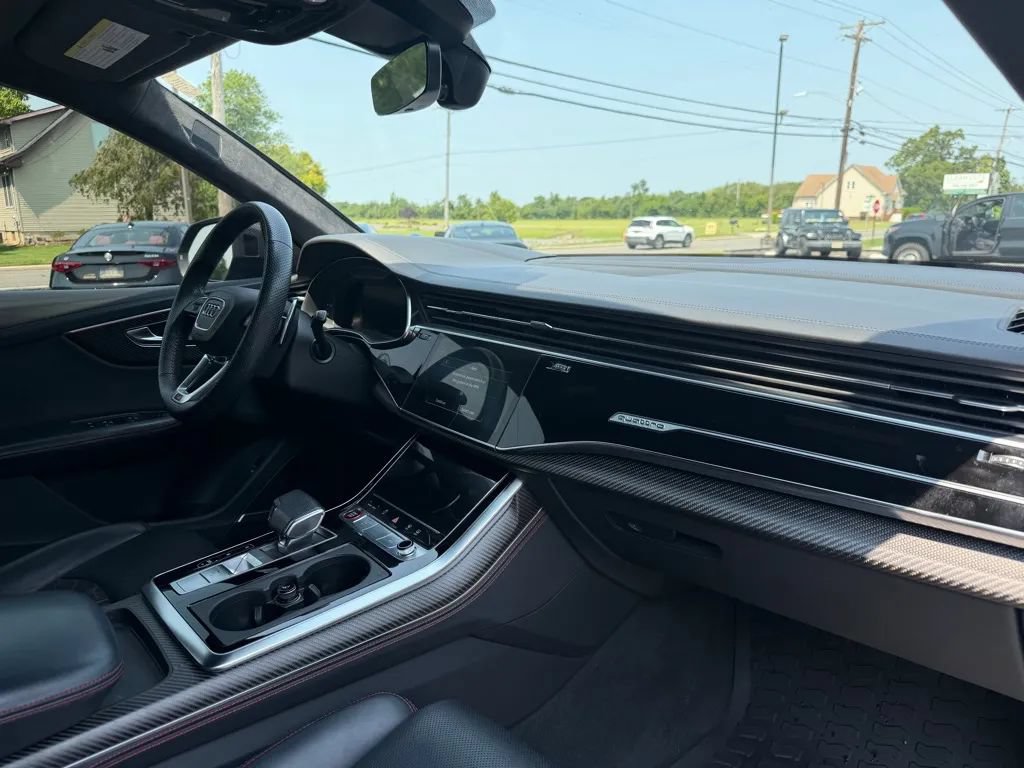 Used 2021 Audi RS Q8 w/ Carbon Optic Package AWD/4WD image 8