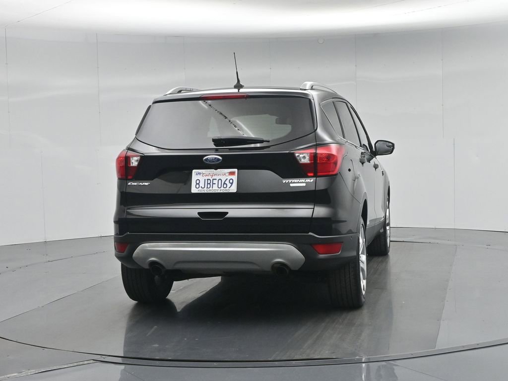 Certified 2019 Ford Escape Titanium image 58