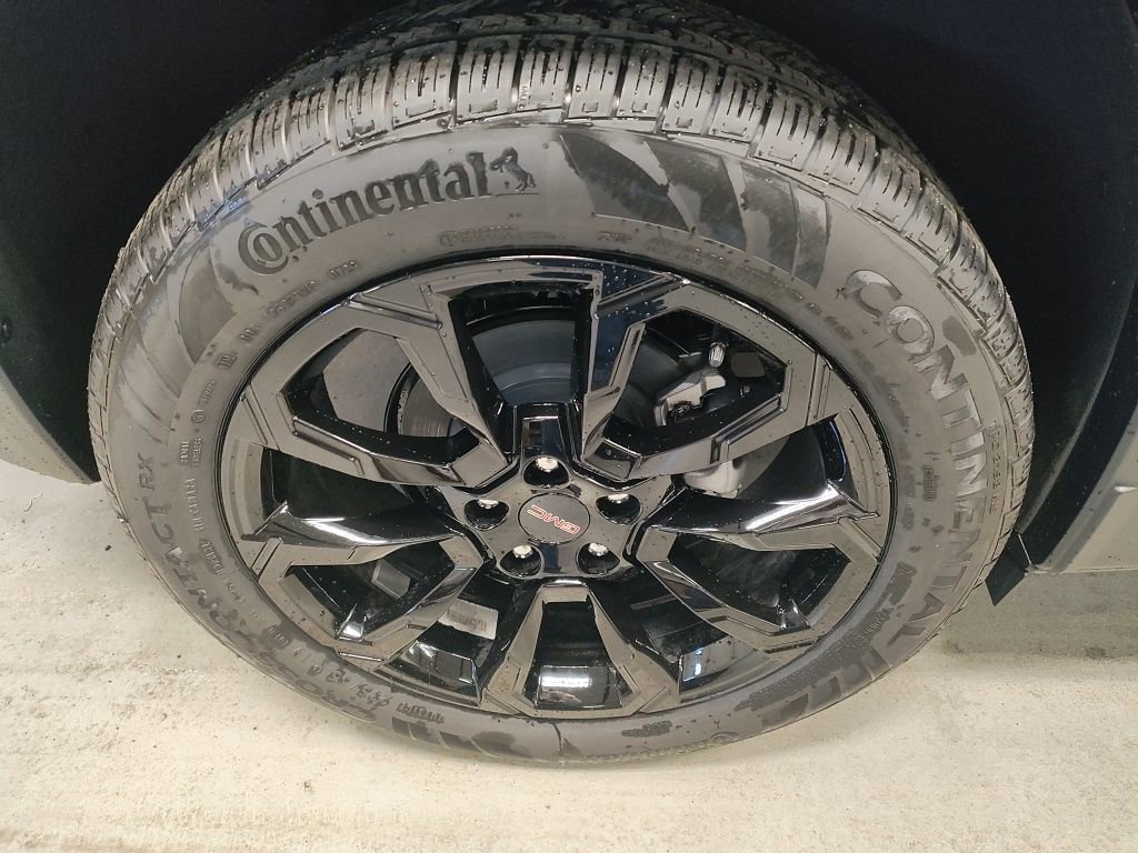 New 2026 GMC Terrain Elevation w/ Elevation Premium Package image 3