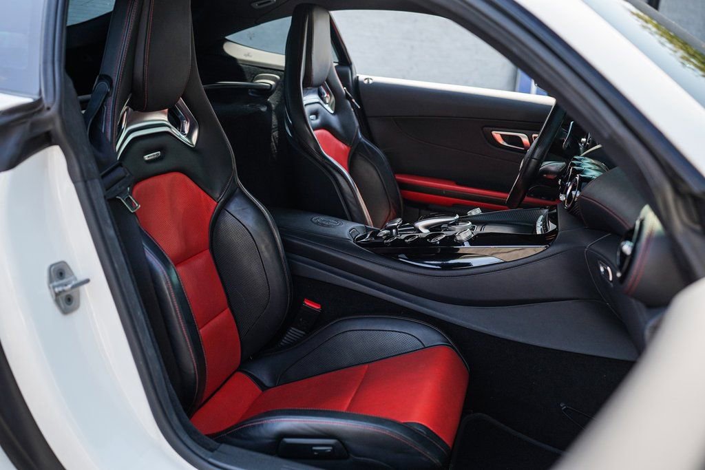 Used 2018 Mercedes-Benz AMG GT S image 23