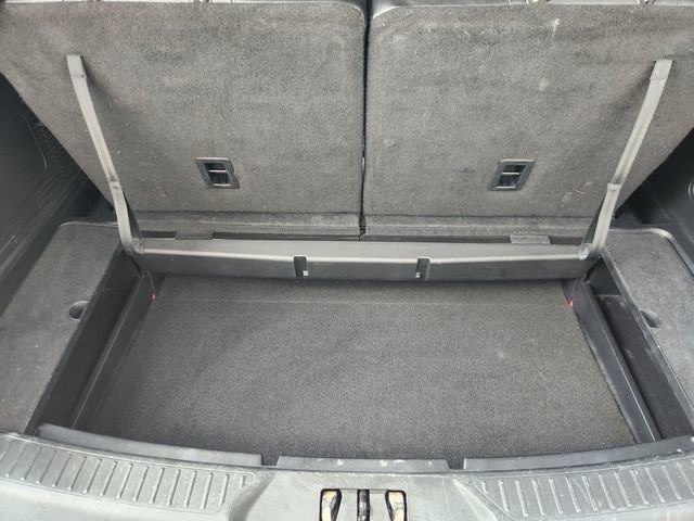 Certified 2022 Ford Explorer XLT w/ Equipment Group 202A RWD image 31