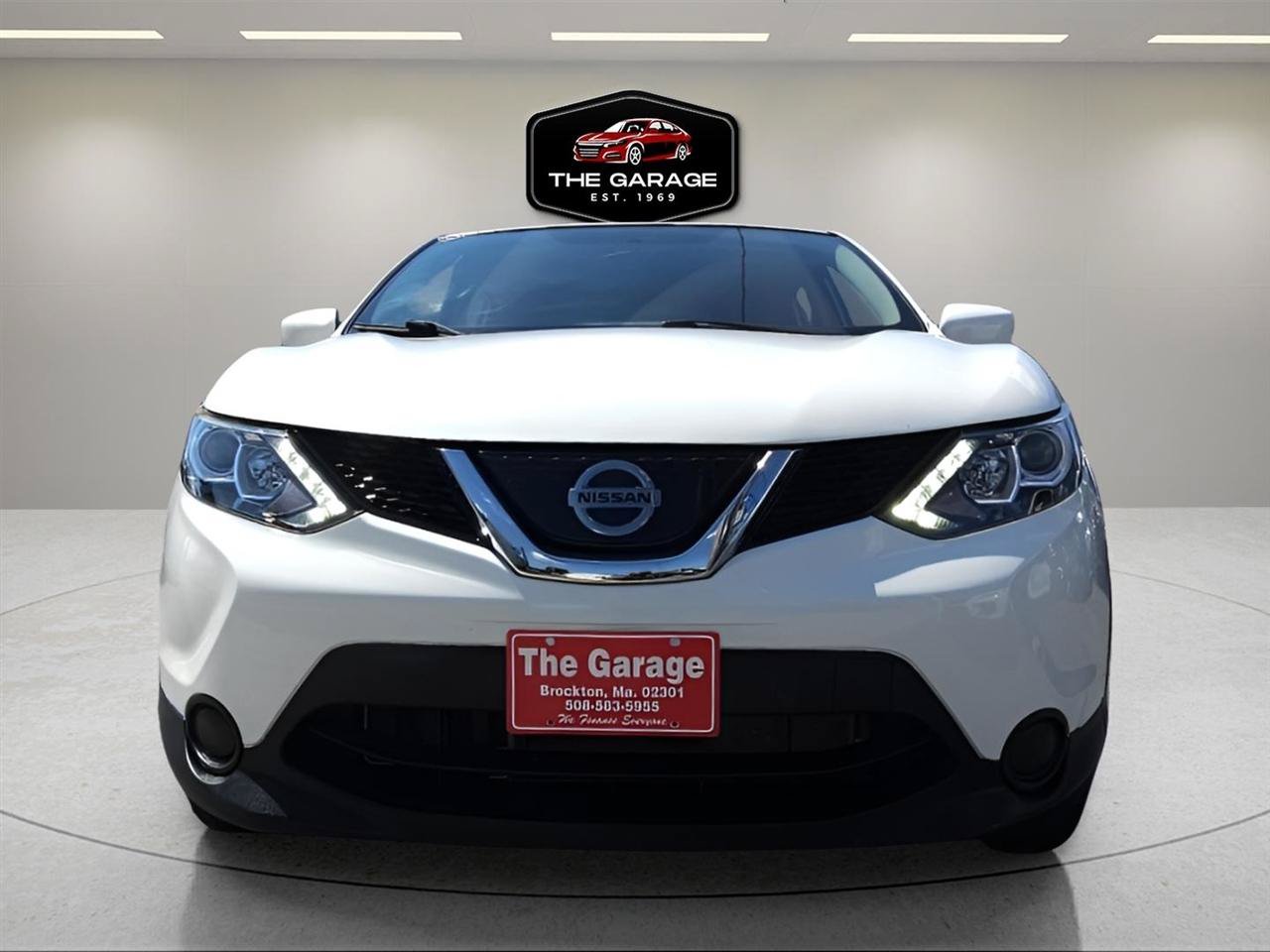 Used 2018 Nissan Rogue Sport S w/ S Appearance Package AWD/4WD image 3