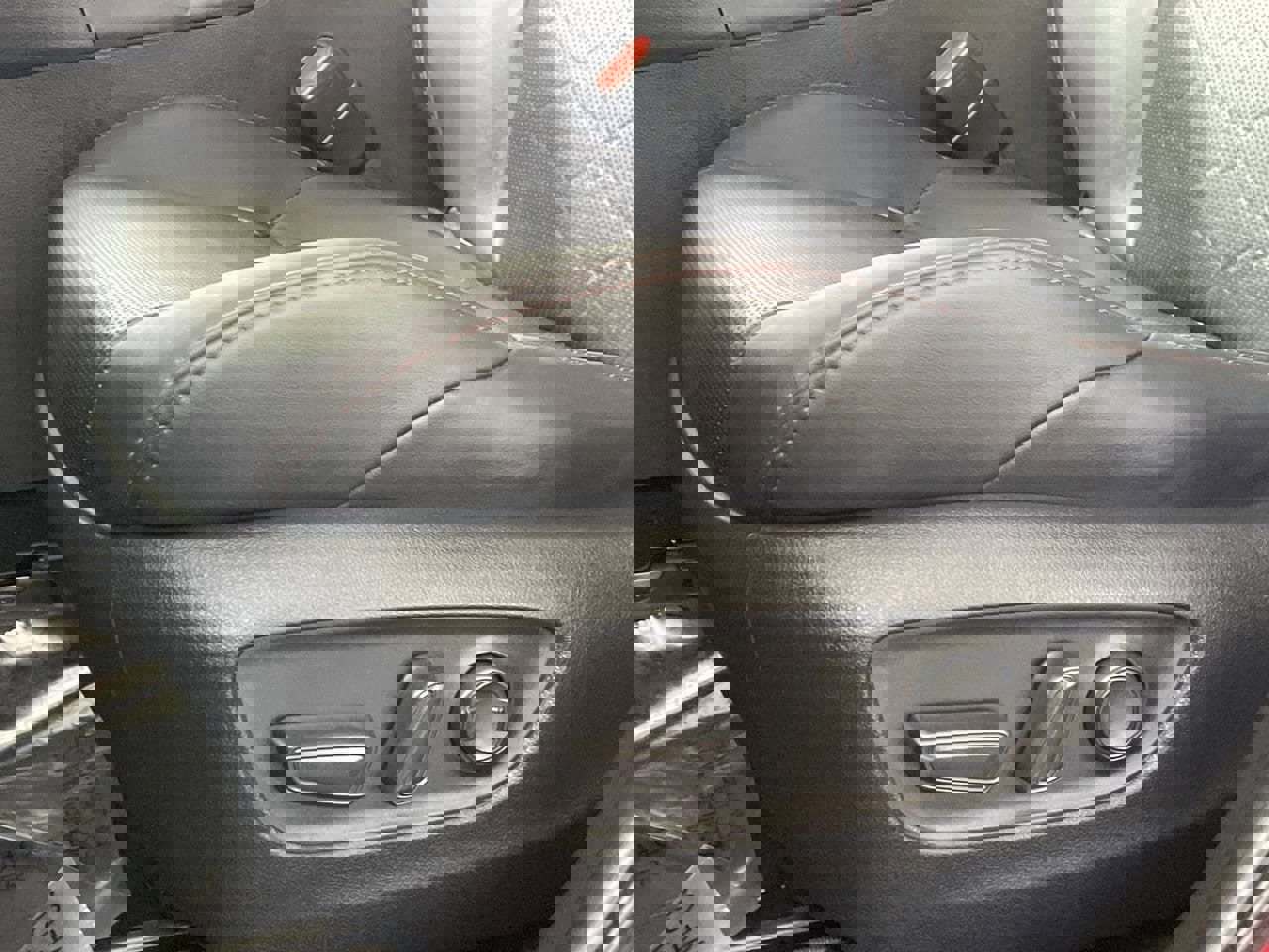 Used 2022 Toyota RAV4 TRD Off-Road image 18