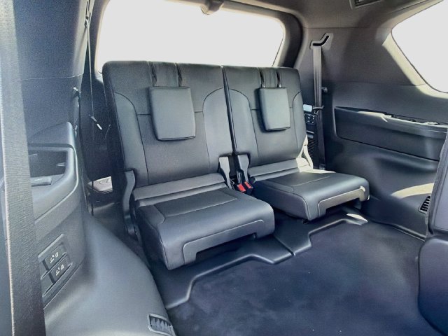 New 2026 Lexus LX 600 4WD w/ Appearance Package image 22